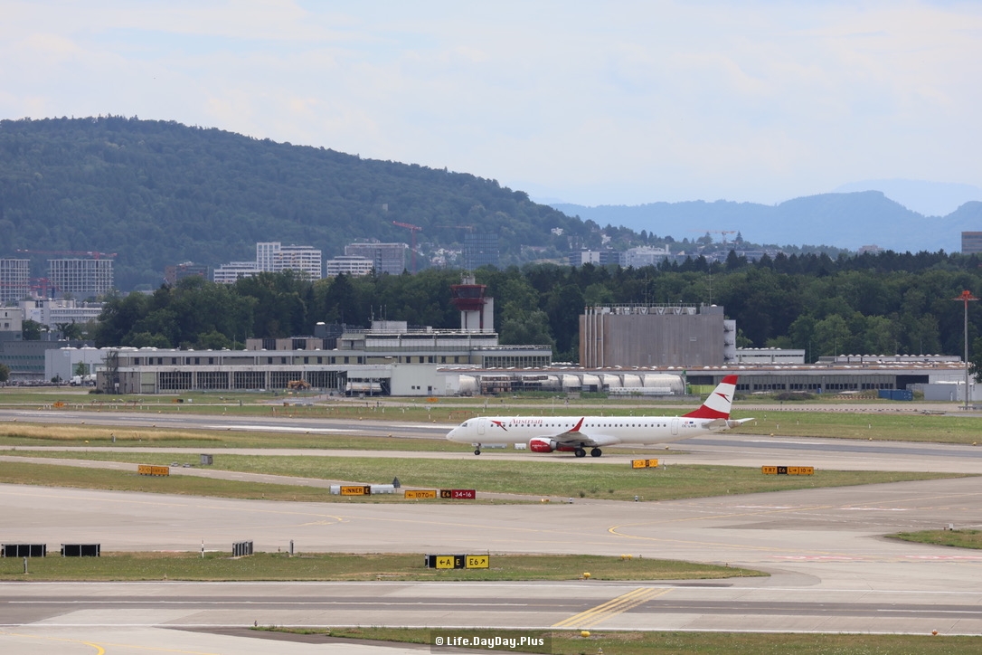 Embraer E195LR Austrian Arilines